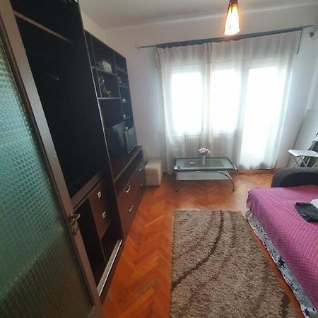 Cozy Studio In Center Bucharest Apartment Exterior foto